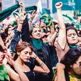 Destacan labor de mujeres activistas