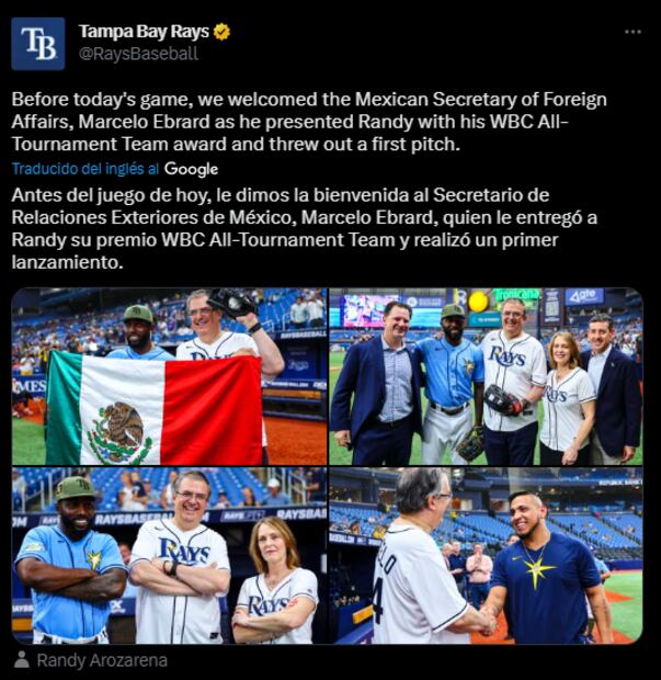 Marcelo Ebrard lanzó la primera bola en el juego de los Rays