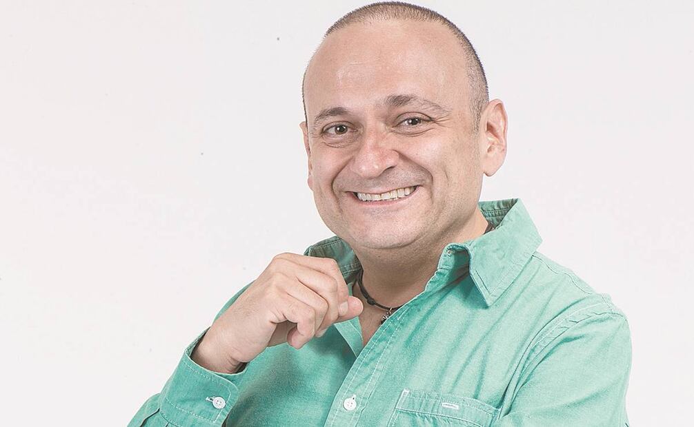 El actor estuvo presente en "Qué desastre de función". Foto: Televisa