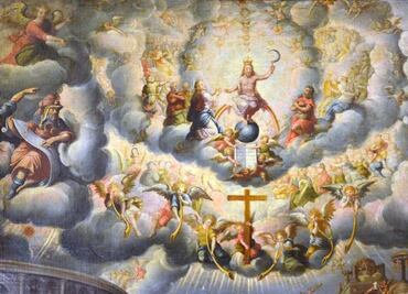 Cura roba arte sacro de su propia parroquia