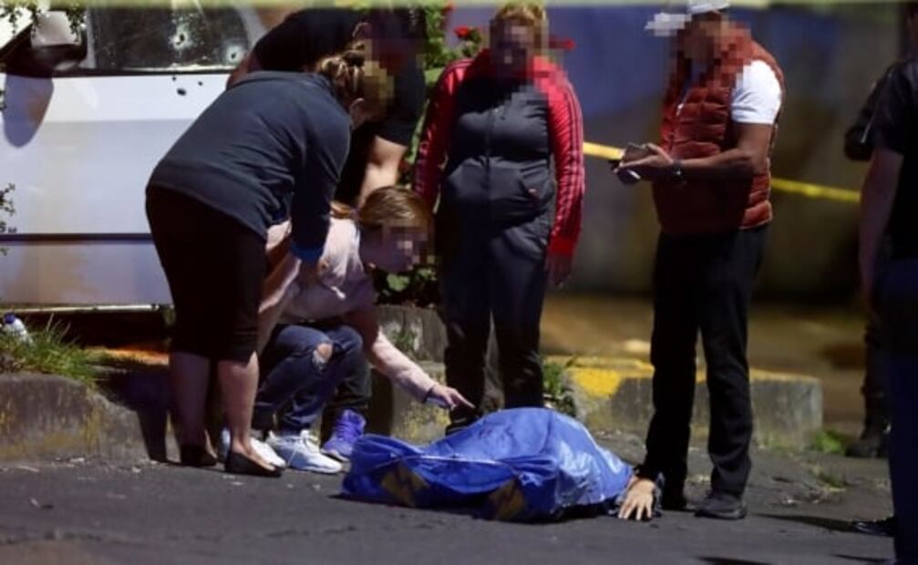 Asesinan a conductor de camioneta BMW cerca de Metro Copilco