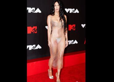 Megan Fox suma icónica transparencia con su atuendo durante los MTV VMAs