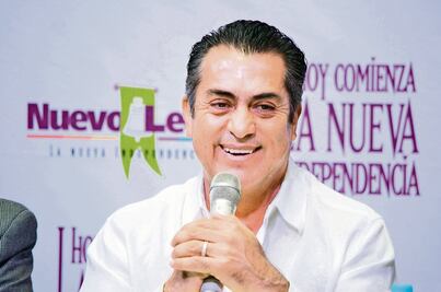 Critican a El Bronco porque su canción favorita de Juan Gabriel es un cover