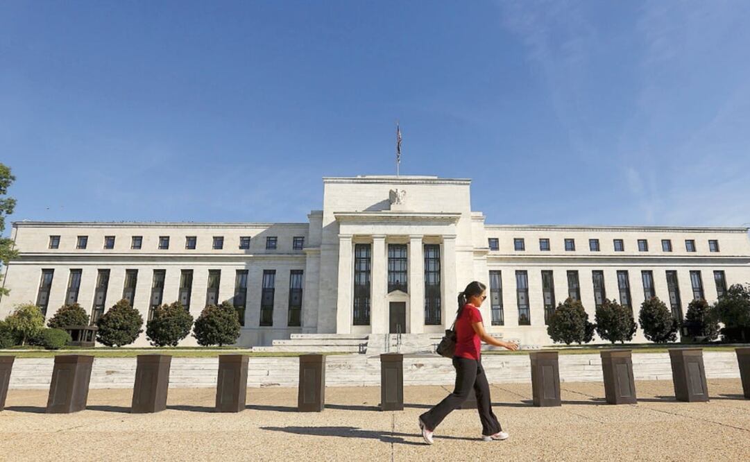 La Fed eleva tasas y prevé tres alzas más durante 2017