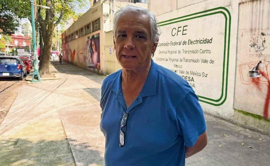 Asegura que no buscará el apoyo de La Casa del Actor, porque sabe que no lo aceptarían con sus gatos, a los que no abandonaría. Foto: Alejandro Landero