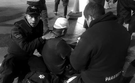 Sujetos intentan evadir el alcoholímetro y arrastran a policía en Ecatepec