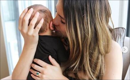 El costoso regalo de 'Chicharito' a Sarah Kohan