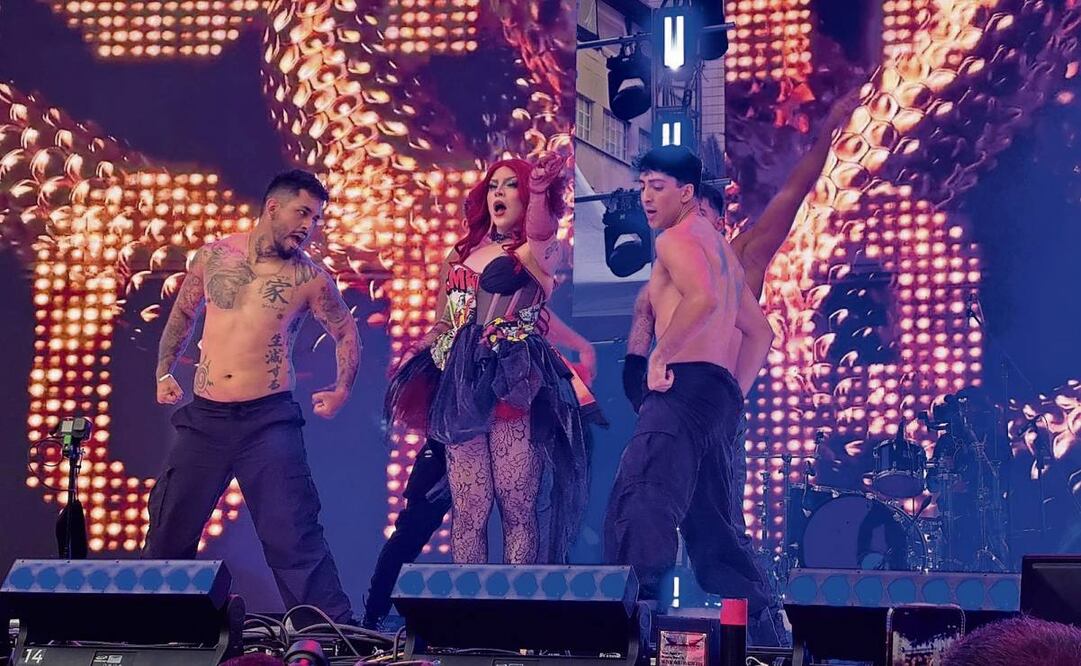 El elenco de La Más Draga cantó y pidió acabar con la desinformación “porque ese virus sí tiene cura”. Foto: Diego Simón y César González / EL UNIVERSAL