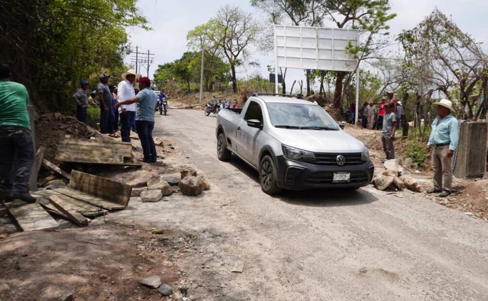 Indígenas tzotziles denuncian agresiones armadas de grupos criminales en comunidad de Chiapas; un comunero y una mujer pierden la vida.
Foto: Fredy Martín Pérez.