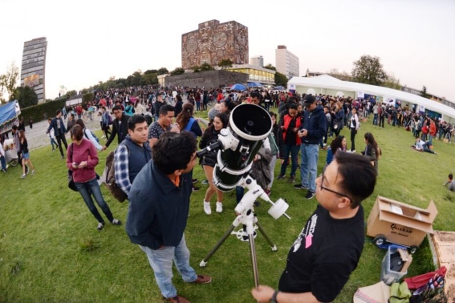 Habrá noche de observación de estrellas en la UNAM