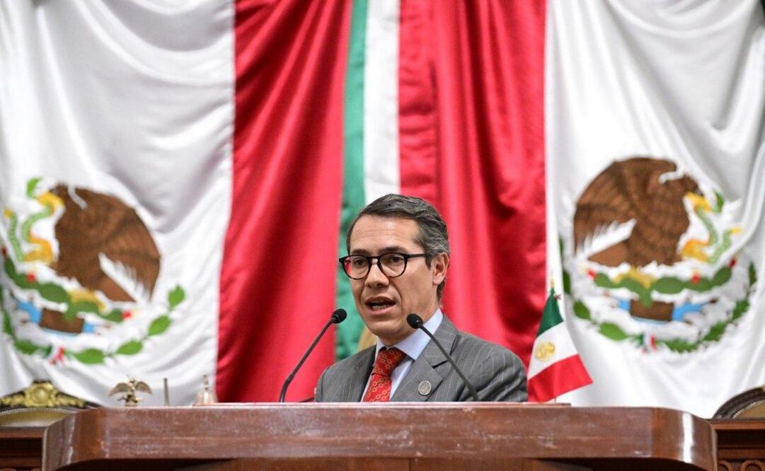 Previo al Mundial propone diputado de Morena impuesto a botanas, chocolates, dulces, helados…
Foto: Especia.