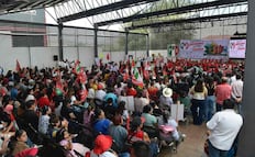 Rinden protesta 170 "defensores" del PRI en Oaxaca; cuidarán y defenderán voto en elecciones, aseguran