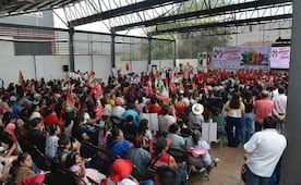 Rinden protesta 170 "defensores" del PRI en Oaxaca; cuidarán y defenderán voto en elecciones, aseguran