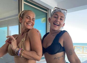Niurka y su hija Romina presumen sus curvas al natural y en bikini