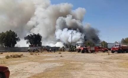 Se incendia depósito de autos en Mineral de la Reforma, Hidalgo