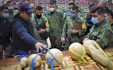 Artesanos pirotécnicos capacitan a militares en Tultepec