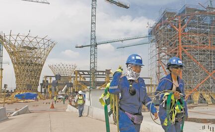 SCT denuncia irregularidades en obras de Peña Nieto