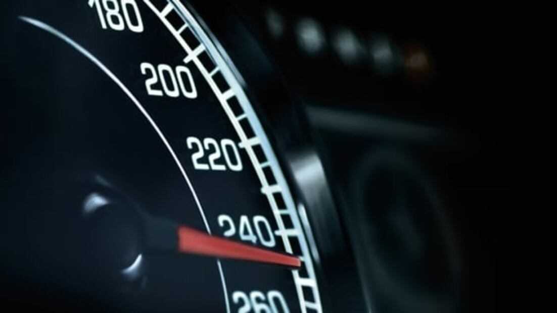 ¿Es mejor un auto manual que uno automático?