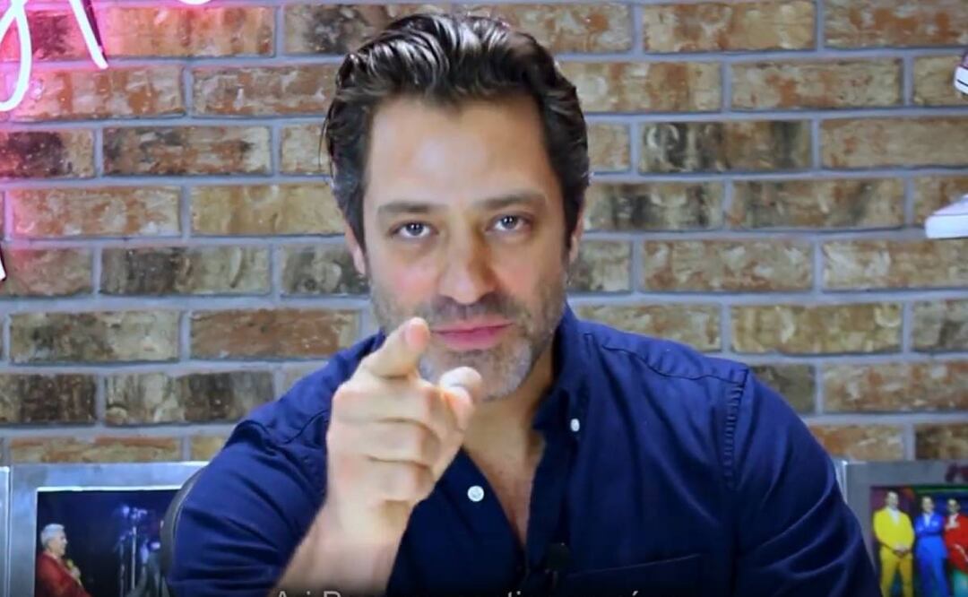 Foto: Tomada de @ARIBOROVOY/ el cantante anuncia su candidatura a una diputación 