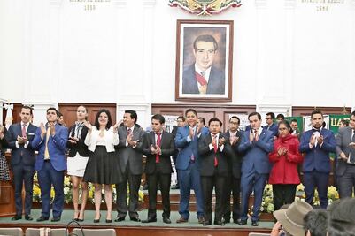 Pasan 17 jóvenes a semifinal de El Concurso del Siglo