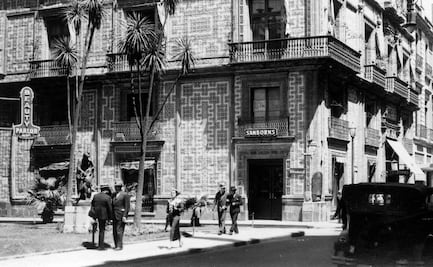 El salón de belleza de los años 30 que estaba en la calle de Madero, frente a los azulejos