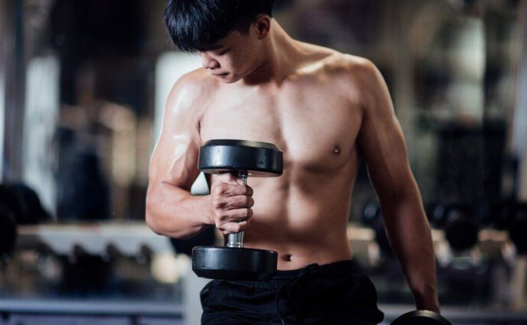 Descubriendo el secreto de Blaine Sumner. Fuente: Freepik.