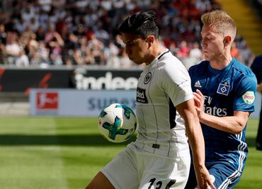 Carlos Salcedo responde a críticas en redes