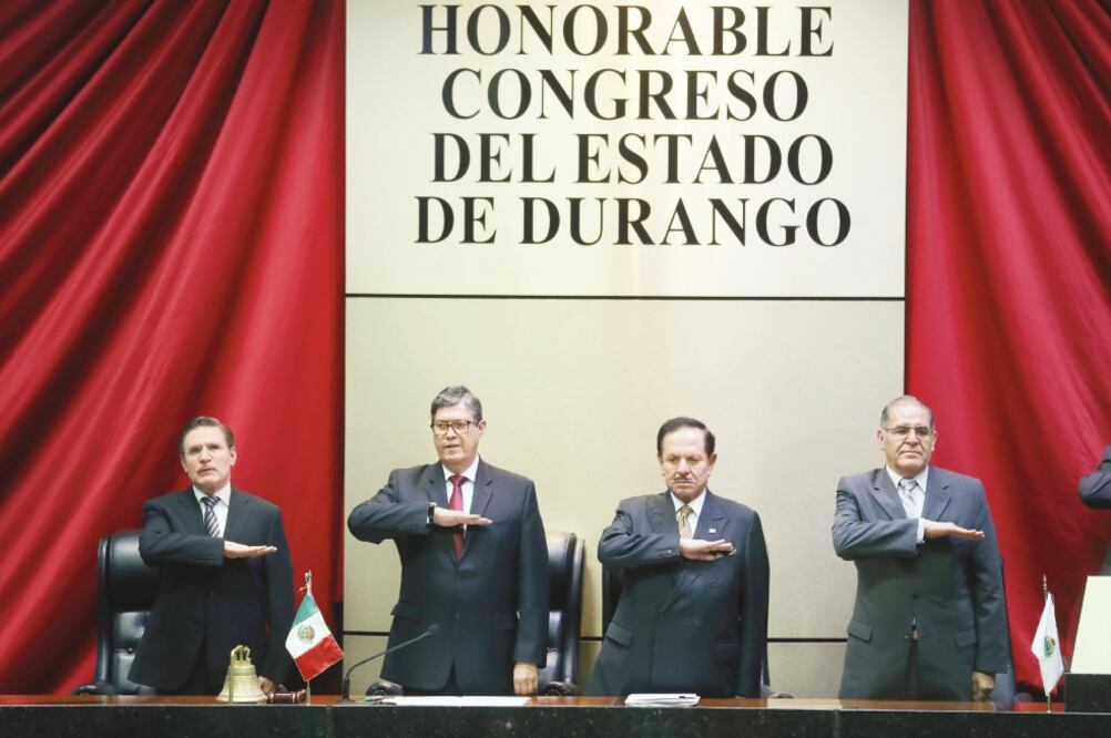 El Licenciado Juan Francisco Ealy Ortiz, Presidente Ejecutivo y del Consejo de Administración de EL UNIVERSAL, dijo que para El Gran Diario de México es prioridad ejercer la libertad de expresión con certeza, profesionalismo y ética (GERMÁN ESPINOSA)