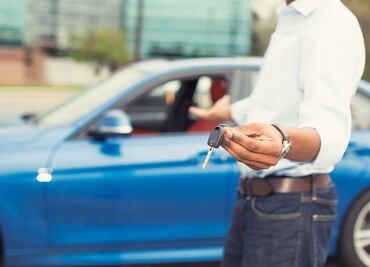 Cambio de propietario en auto usado: ¿cuánto cuesta y cómo hacerlo?