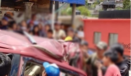 Tráiler sin frenos impacta auto con ciudadanos de Rusia, Bielorrusia y Canadá en Chiapas