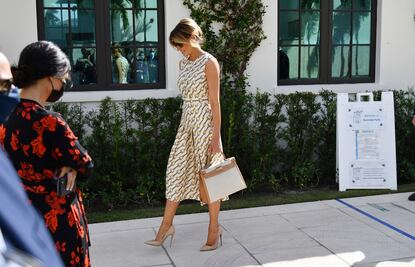 El lujoso look de 300 mil pesos con el que votó Melania Trump