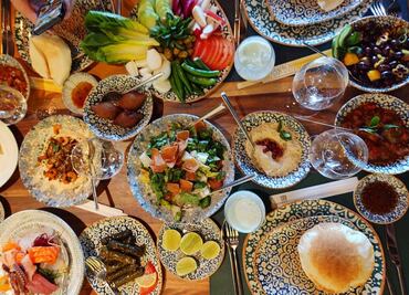 Esto es lo que puedes comer en Al-Andalus, expertos en cocina libanesa