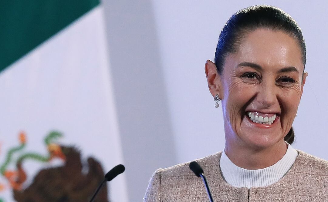 La presidenta de México, Claudia Sheinbaum, participa el 14 de octubre en La mañanera del Pueblo. Foto: EFE/ Mario Guzmán