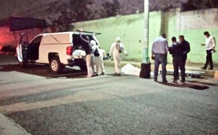 Matan a tiros a cuatro hombres mientras bebían alcohol en calles de Ecatepec