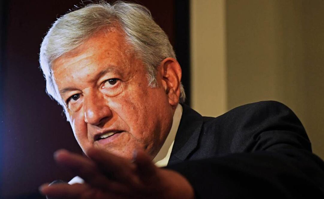 “Napoleón Gómez que es un perseguido por el régimen", dice López Obrador. Foto: AFP