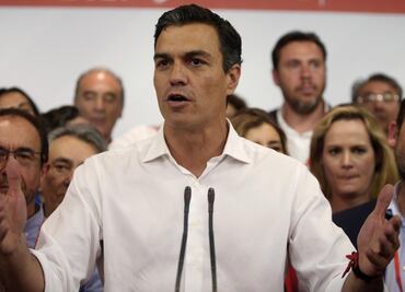 Pedro Sánchez gana elecciones primarias para dirigir a socialistas en España