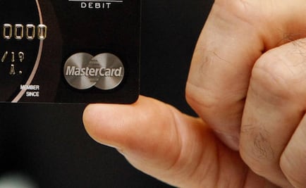 Banco de EU emite primera tarjeta de débito para Cuba