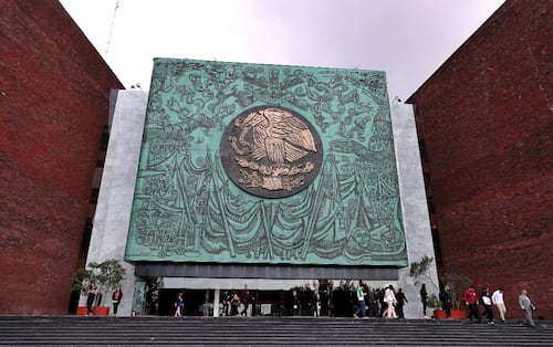Planean modificar carga fiscal efectiva a empresas