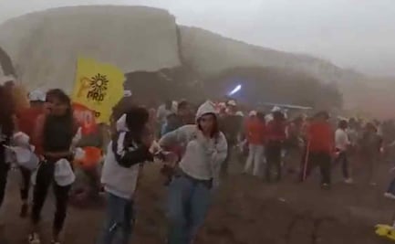 Muere mujer tras caída de lona y templete en evento de Alejandra del Moral en Tecámac 