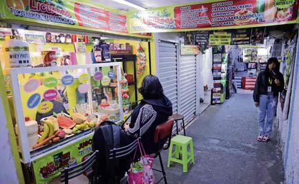 Se rehusan a dejar los pasos a desnivel de Tlalpan en la Benito Juárez