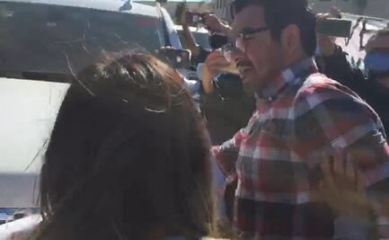 Manifestante cachetea a elemento de seguridad de AMLO; exigía medicamentos para cáncer