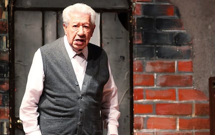 Ignacio López Tarso es hospitalizado por una neumonía, lo reportan grave pero estable