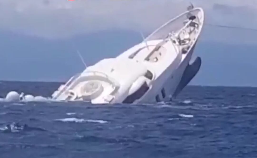 El "súper yate" se hundió a 15 kilómetros de Cantarzo Marina en Italia. Foto: Captura de Video