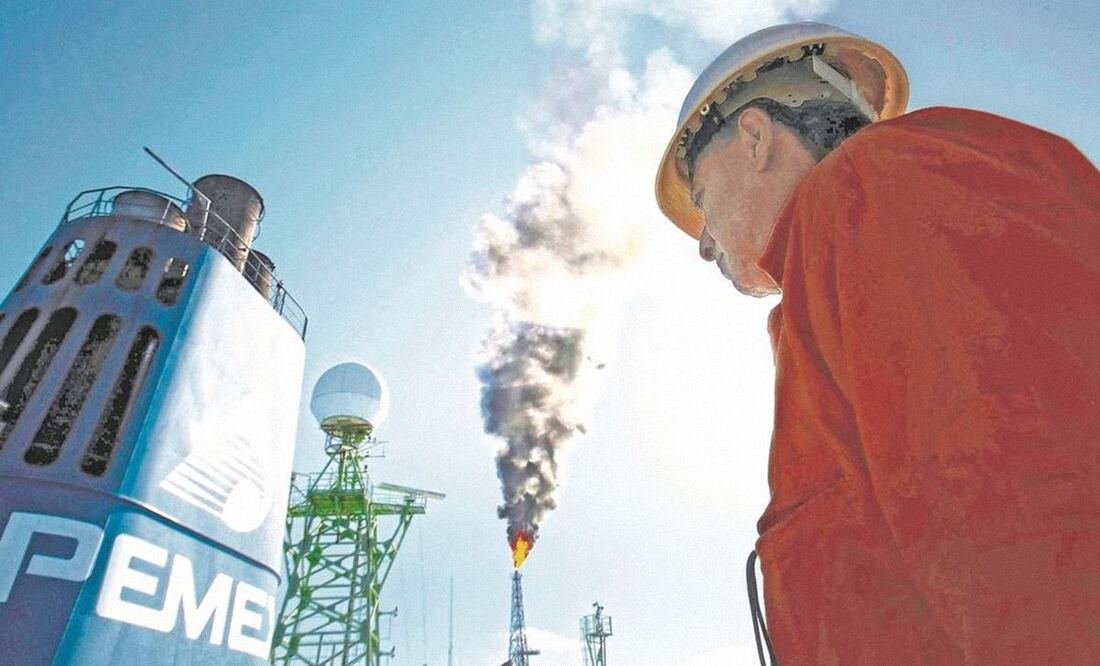 Pemex aseguró que en los primeros cinco meses de 2023 se lograron procesar 678 mil barriles diarios de combustibles al combinar el Sistema Nacional de Refinación con Deer Park. Foto: Archivo/EL UNIVERSAL