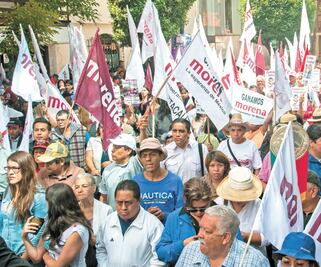 Morena, con ventaja y conflictos internos