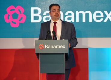 "La democracia está en crisis", dice Nobel de economía; México no ha crecido por desigualdad, corrupción e inseguridad, asegura