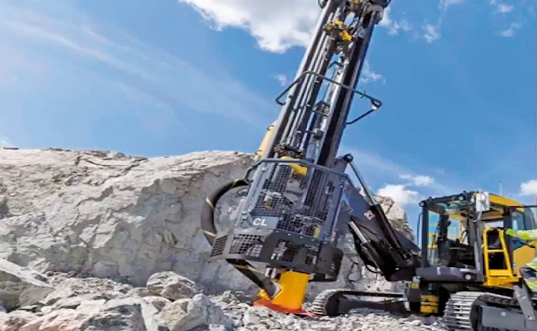 Para las obras del Tren Maya en Campeche y Quintana Roo se ha utilizado maquinaria pesada, denuncian arqueólogos. Foto: Especial