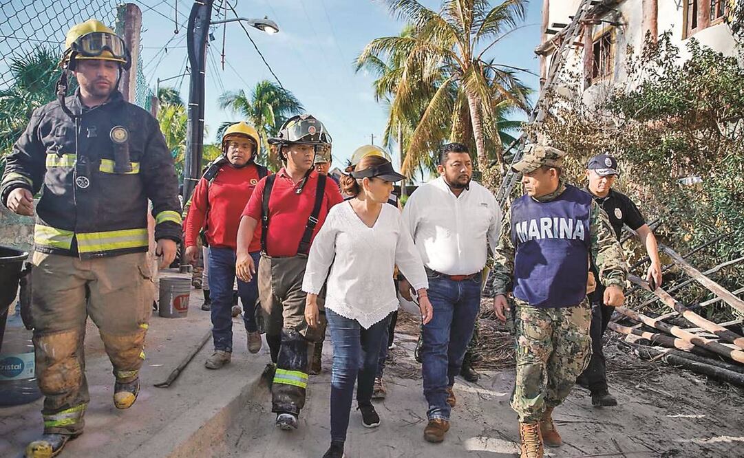 La gobernadora Mara Lezama recorrió los sitios siniestrados para valorar los daños y acciones a realizar. Foto: Especial