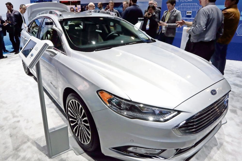 En el caso de Ford, importa los autos sedán Fusion y MKZ de México; sin embargo, este segmento va a la baja en el mercado estadounidense. Foto: ARCHIVO EL UNIVERSAL