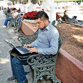 Con internet, 5 mil sitios de zonas marginadas